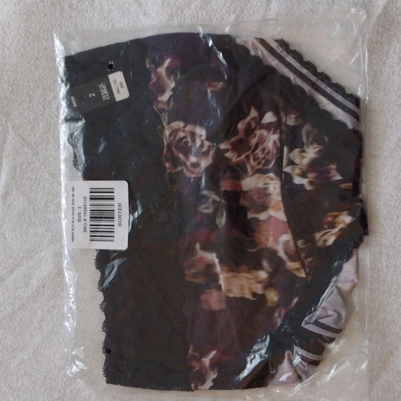NWT Torrid size 2 x black bikini panty - Picture 5 of 9